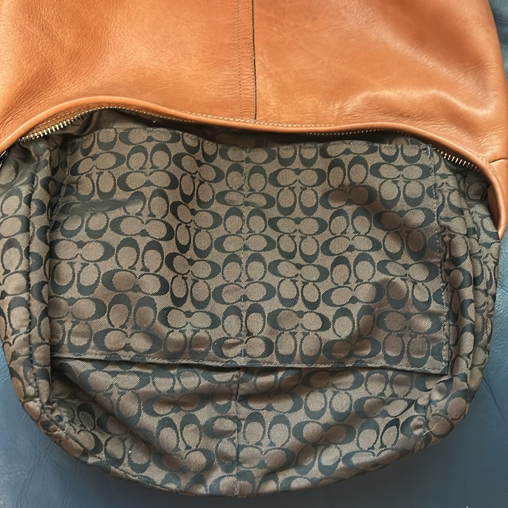 Coach Ergo Leather Hobo - Picture 9 of 10